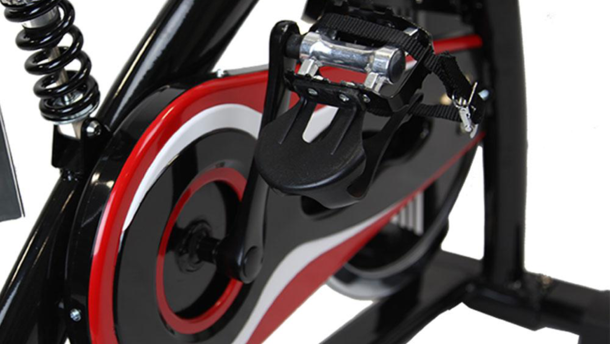 rutina para bicicleta fija en casa destaca